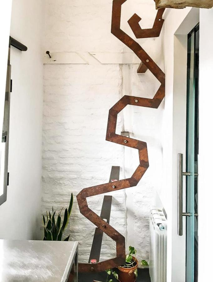 Charming La Latina Home Madrid Bagian luar foto