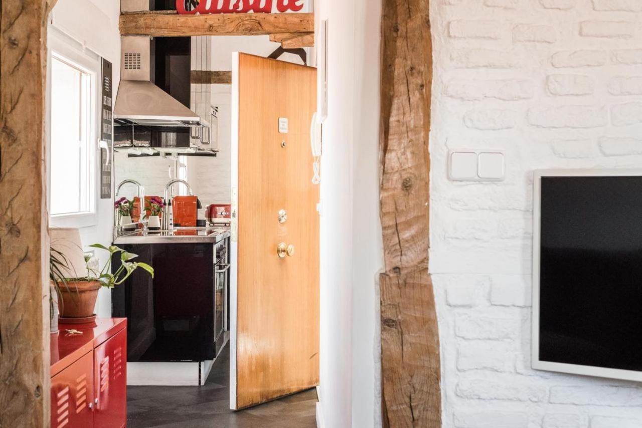 Charming La Latina Home Madrid Bagian luar foto